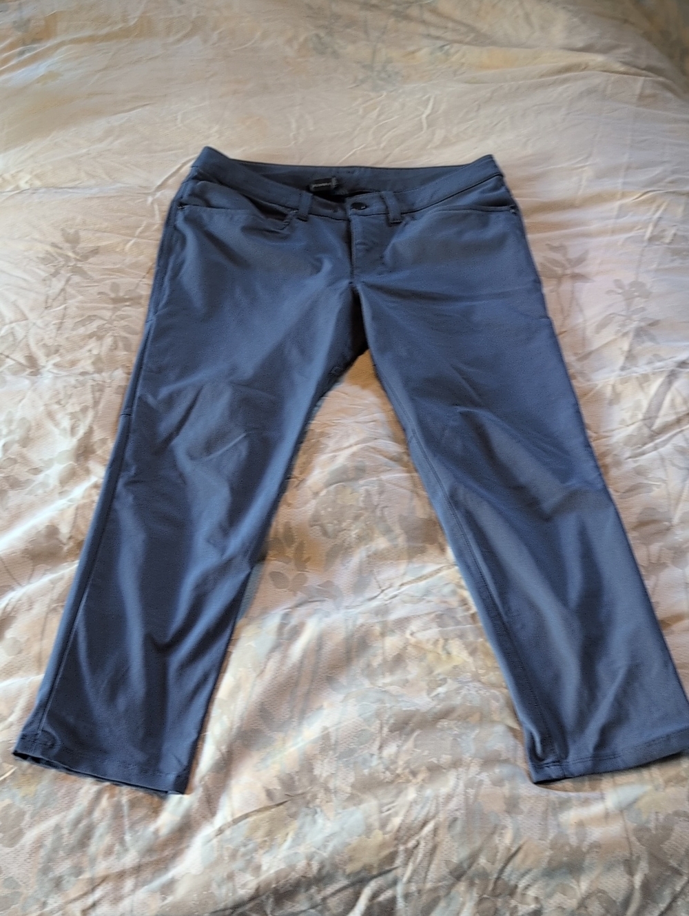 lululemon athletica Men's Navy Stretch Chinos